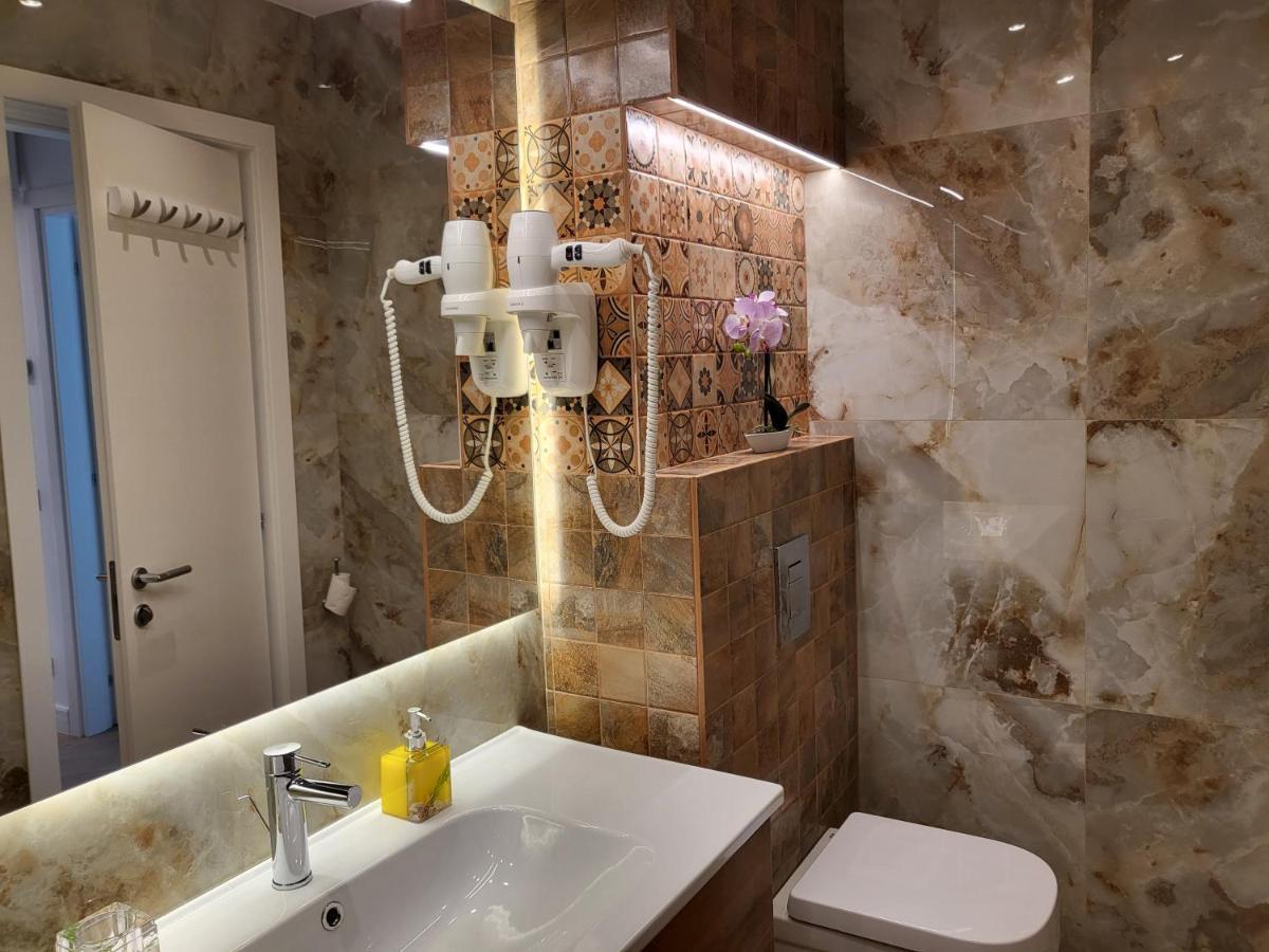 Grozavesti Luxury Apartment With 2 Rooms Bukares Bagian luar foto